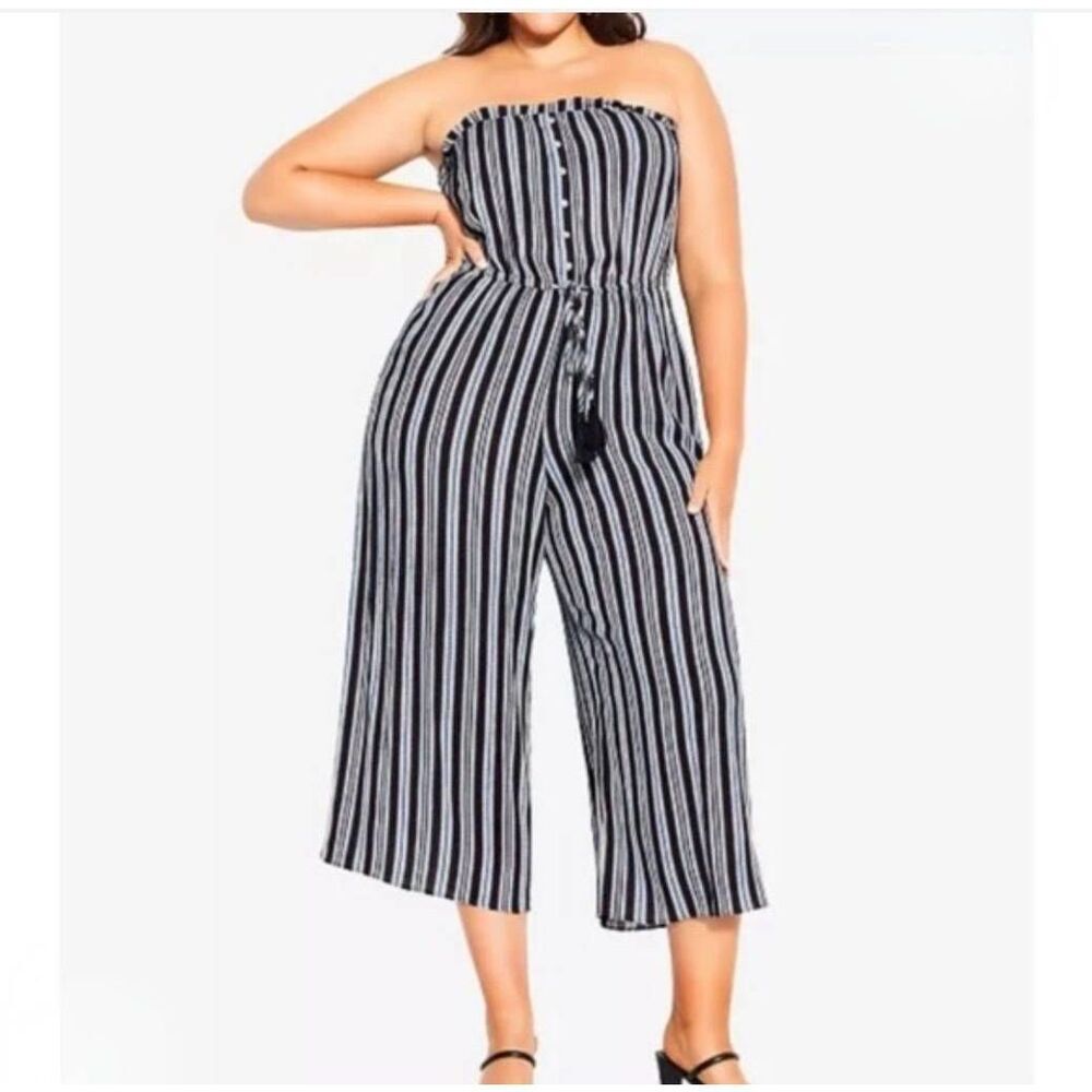 City Chic Bold Stripe Jumpsuit 18 1X Strapless Wide Leg Cropped Pockets Navy